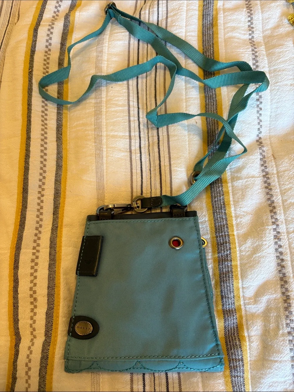 Mosey crossbody